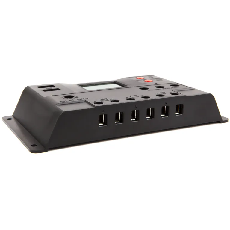 Skanbatt PWM 12/24V 20A solcelleregulator