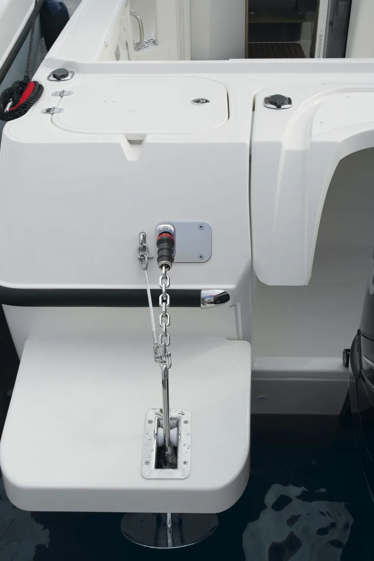 Quick Balder BL3 24V 1200W ankervinsj, 8 mm kjetting, frittfall, kabelar høyre