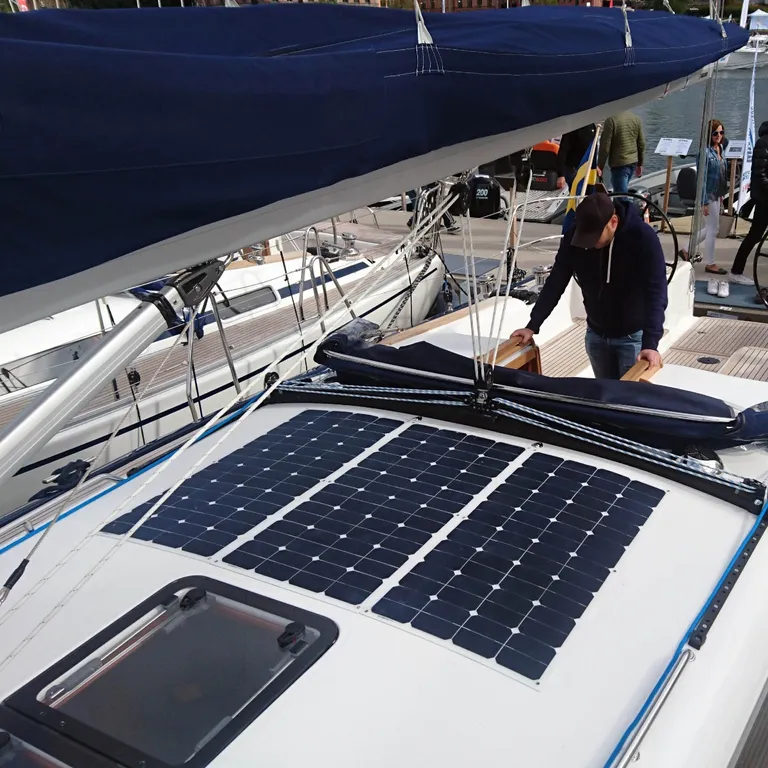 SUNBEAMsystem Tough 111W Flush solcellepanel