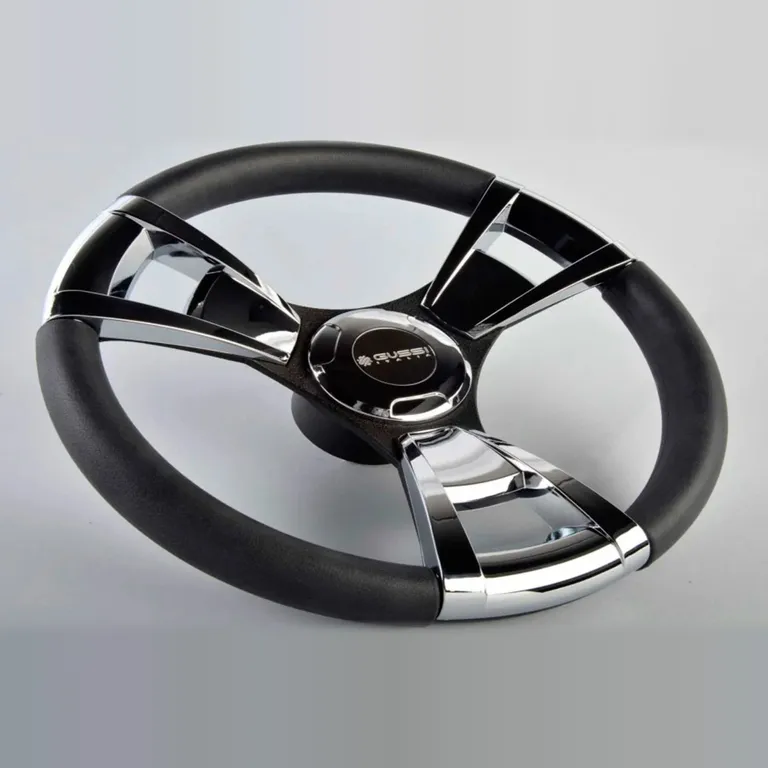 Gussi Model 013 ratt med chrome innlegg