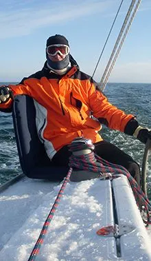 Comfort Seat Classic bærbar pute med justerbar rygg (svart)