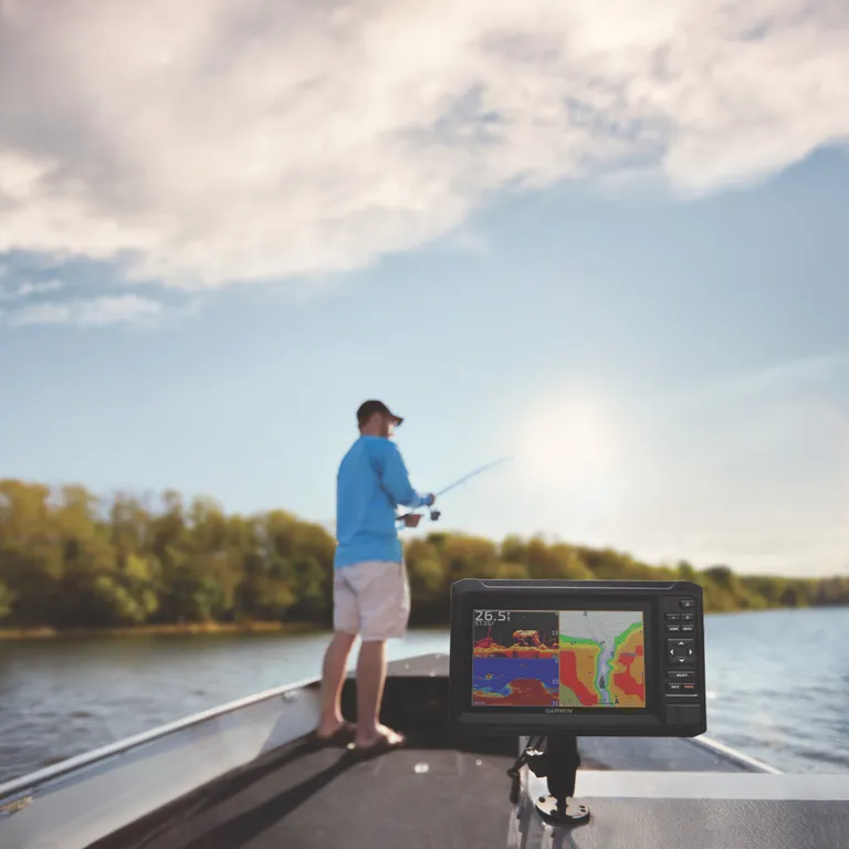 Garmin Echomap UHD2 52cv 5" kartplotter med ekkolodd, inkl. hekksvinger