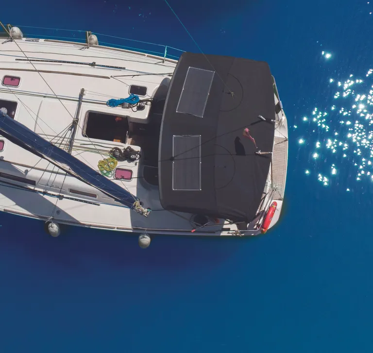 SUNBEAMsystem 116W TOUGH Carbon QuickFix fleksibelt og flushmontert solcellepanel