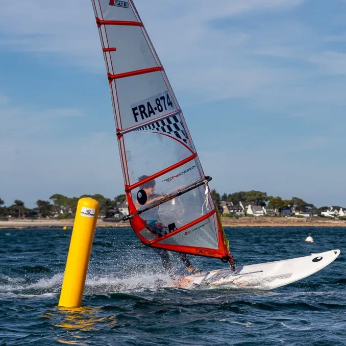 Plastimo oppblåsbar treningsmerke og rundingsbøye