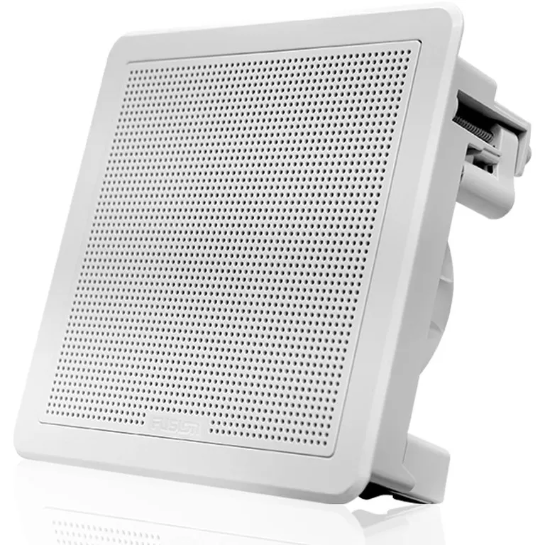 Fusion FM-F77SW høyttalere 7.7" flushmount, firkantet og hvite.
