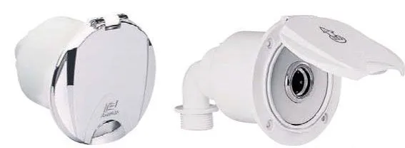 Plastimo spyleuttak med krom lokk og 90 grader tilkobling