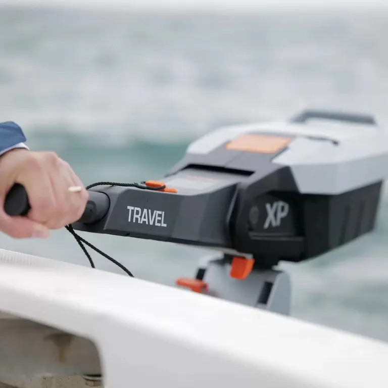 Torqeedo Travel XP L Power 1600W elektrisk påhengsmotor, lang stamme, innebygd 1425Wh batteri