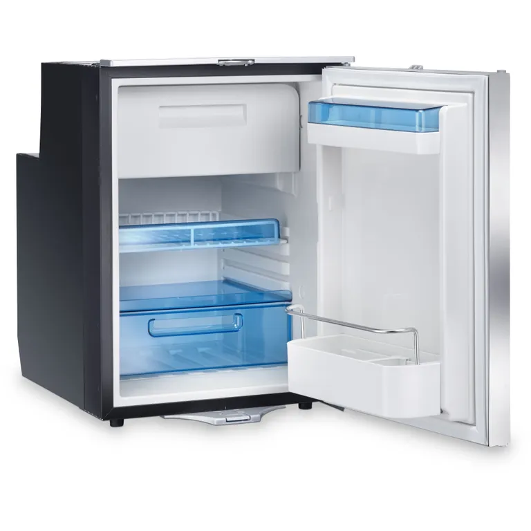 Dometic CRX-50 kjøleskap sølvfarget front
