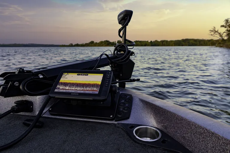 Garmin ECHOMAP UHD 72cv 7" kartplotter med ekkolodd inkludert giver