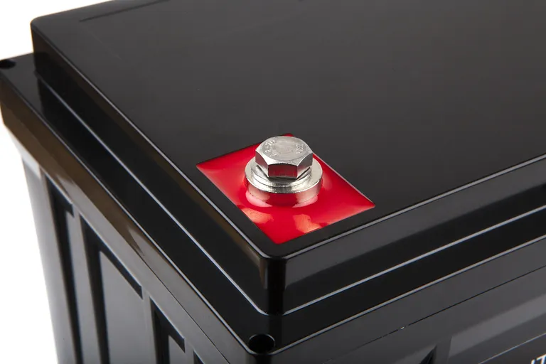 Skanbatt Litium LiFePo4 12V batteri 125Ah med Bluetooth og innebygget BMS