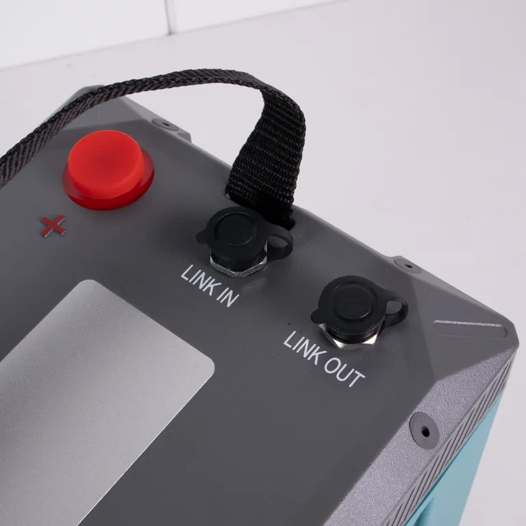 Lithium Professional 12V LiFePO4 batteri 100Ah 150A BMS. Bluetooth, Heat, IP67