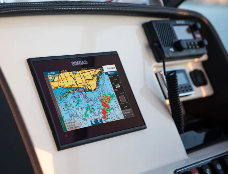 Simrad GO9 XSE kartplotter med ekkolodd (inkl. Active Imaging-giver)