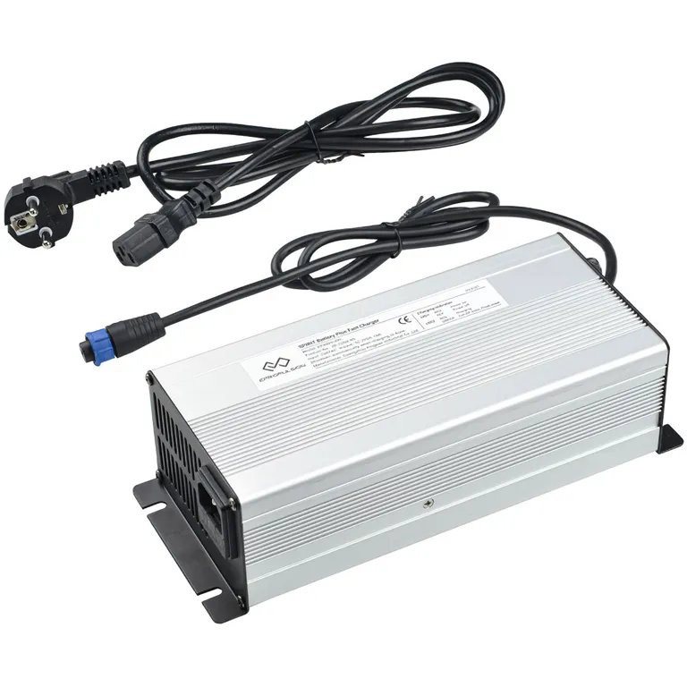 10A hurtiglader til Spirit Plus og Evo elektrisk påhengsmotor