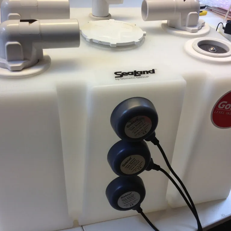 Gobius 4 septikmåler med 3 sensorer