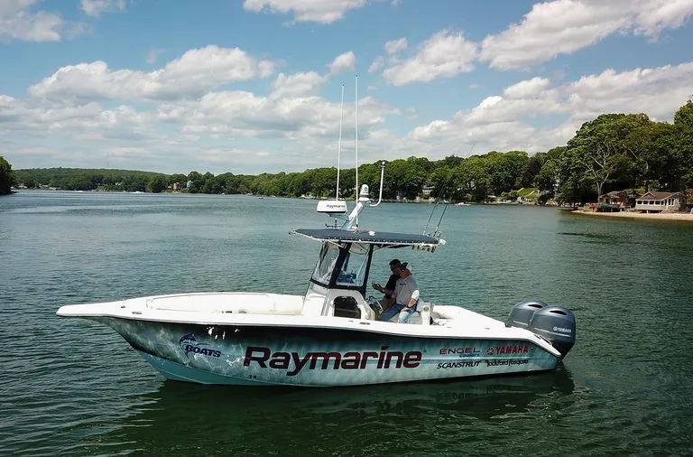 Scanstrut Dual Power Tower for radar